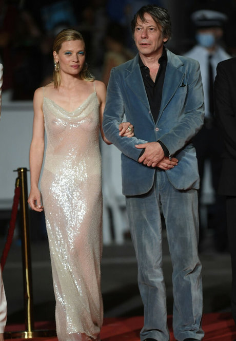 amber onlyfans hübsche erwachsene bild