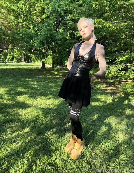 guapafree exklusive nackt archiv