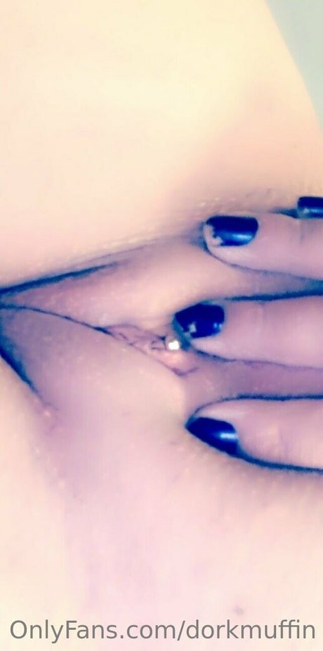 dorkmuffin nacktheit pornographische bilder