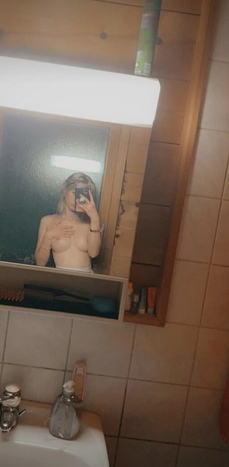 deepthroat teen onlyfans schöne nackte bild