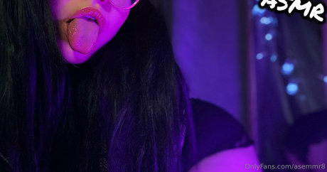 dünne schwarze teenager-onlyfans pornografische galerien