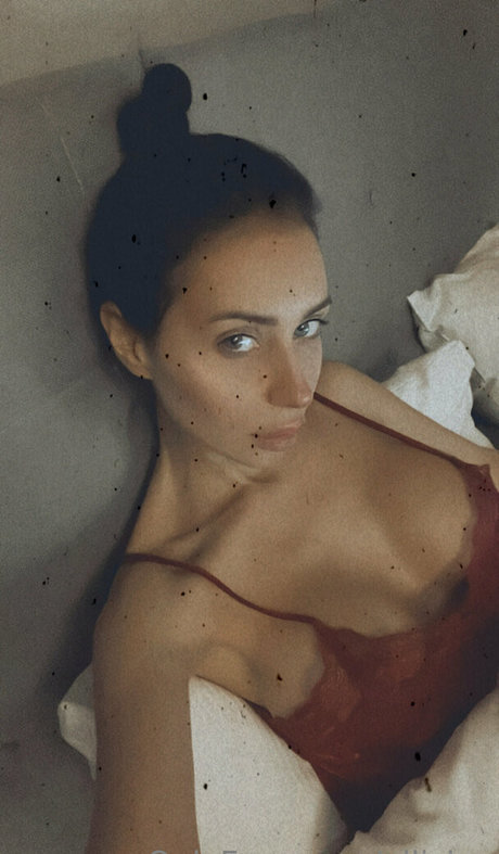 alliciya kostenlose nackten bild