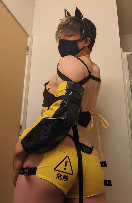 nackte junge onlyfans kunst erotische bild