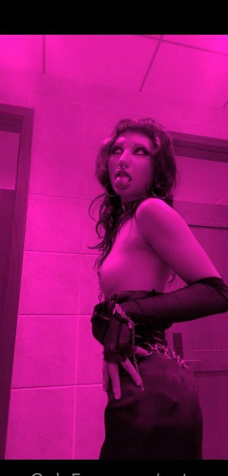 kellnerin nur fans porno nette fotos