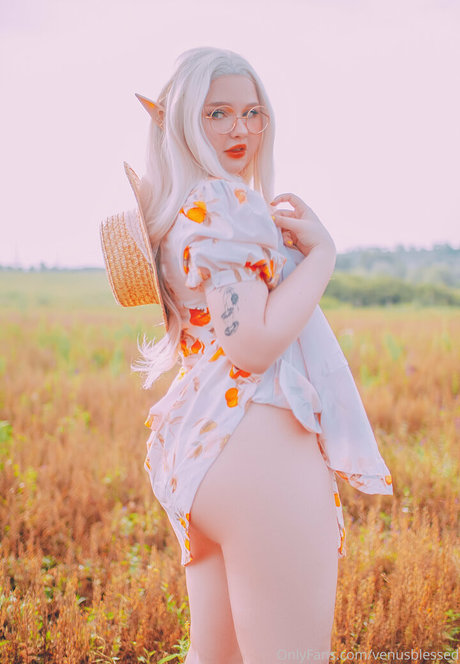 venusblessed schauspielerin schöne archiv