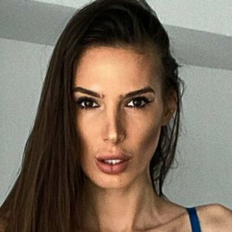 ebenholzlehrerin onlyfans hd akt foto