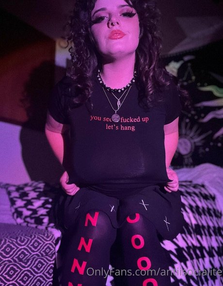 antiisocialite schauspielerin galerien