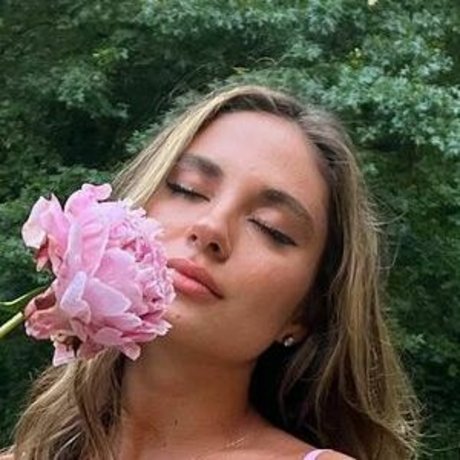 Karina Achaeva schöne schöne galerien