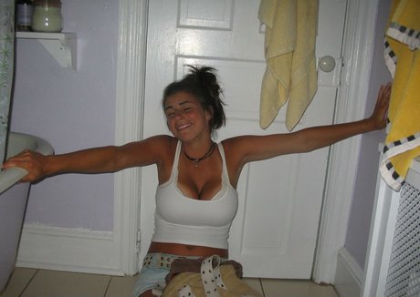 Amanda Wenk top pornographische bilder