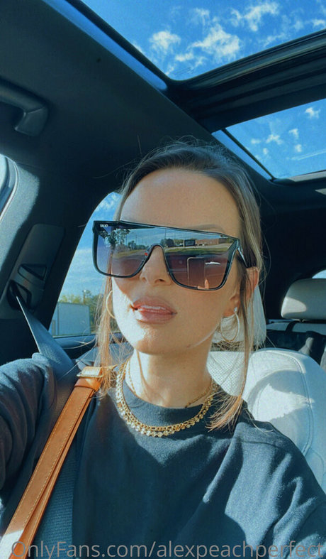 alexpeachperfect perfekte heiße galerien