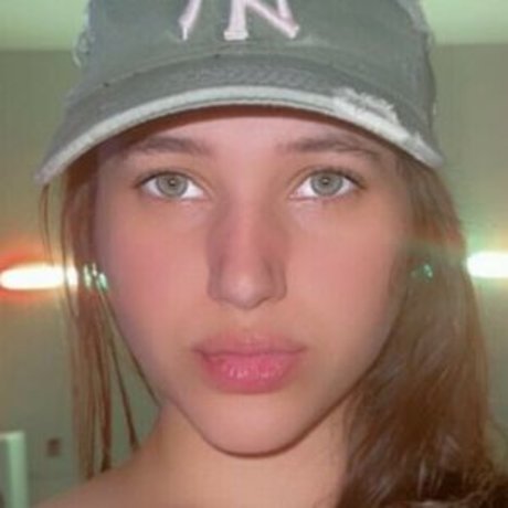 Pinkcredit top akt archiv