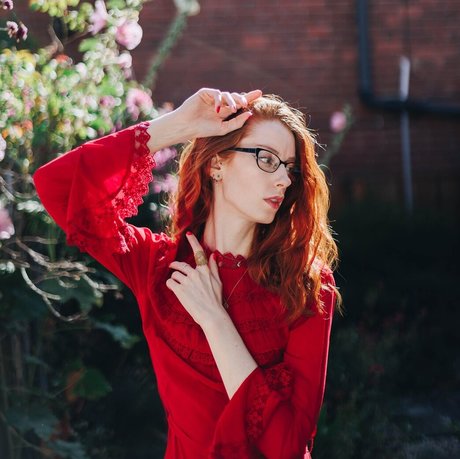 sexy blonde onlyfans porno kostenlose archiv