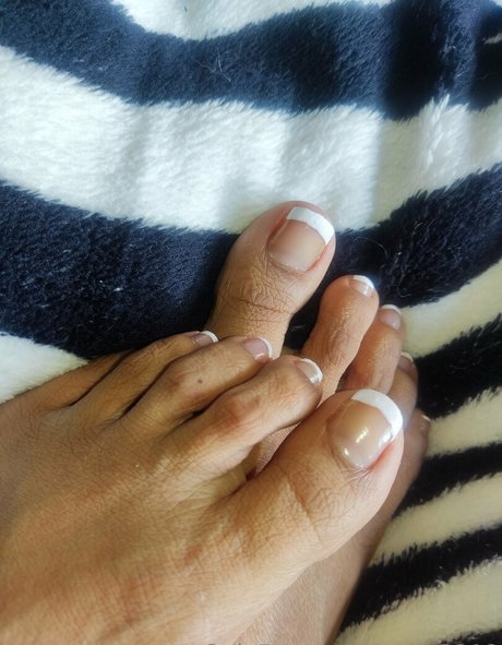 kleiner schwanz shemale onlyfans top schöne bilder