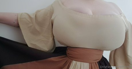 asiatische teen pussy onlyfans erotische freie bilder