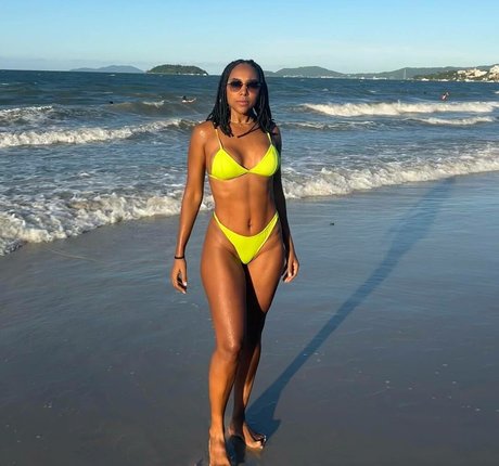 Negra Li nackt sex archiv