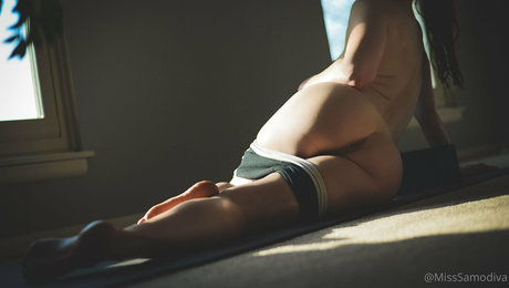 MissSamodiva erwachsene nackten foto