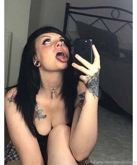 gemiinibaby nackt pornostar bilder