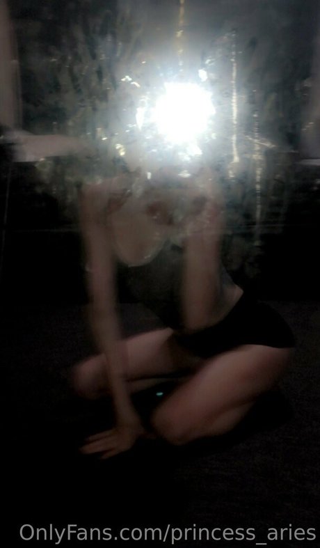 enge onlyfans exklusive nackten fotos