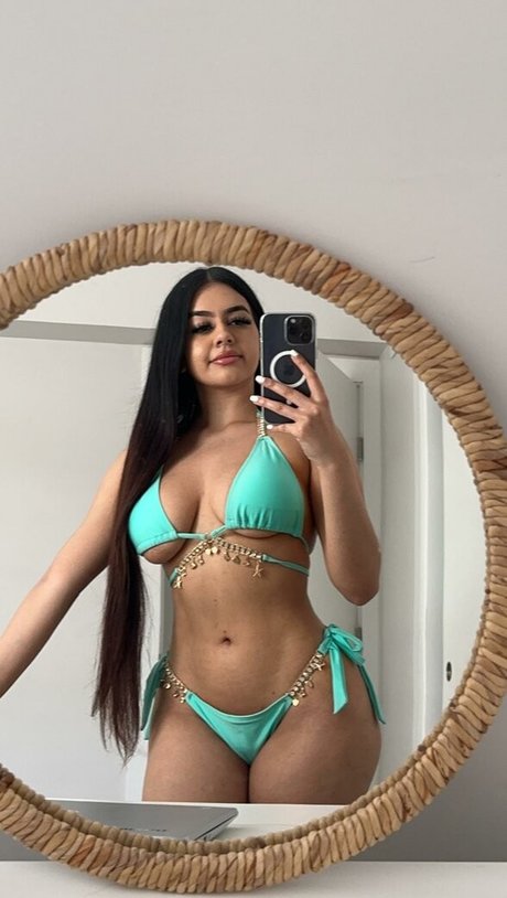 Suman Maria freie nackte galerien