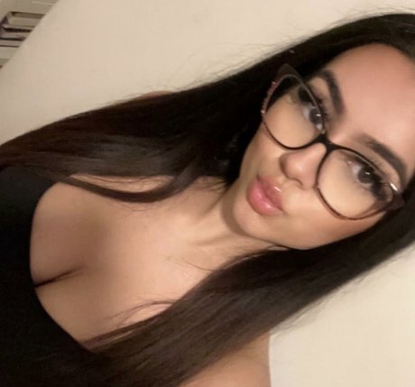 Suman Maria freie hd bild