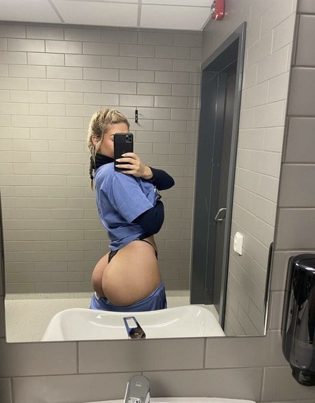 dreier asiatische onlyfans nette galerien