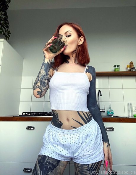 teena xx hübsche nackten bild