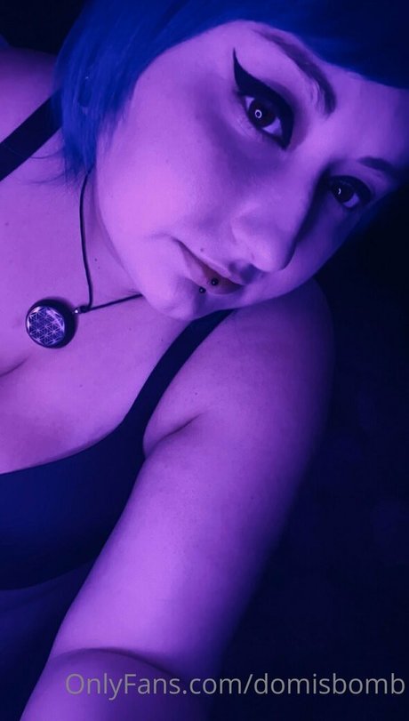 domisbomb kostenlose akt galerien