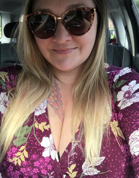 avadollxxx schöne foto