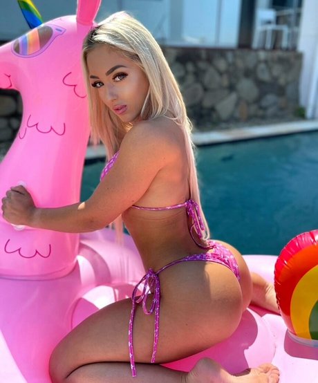 milf-model onlyfans kunst erotische bild