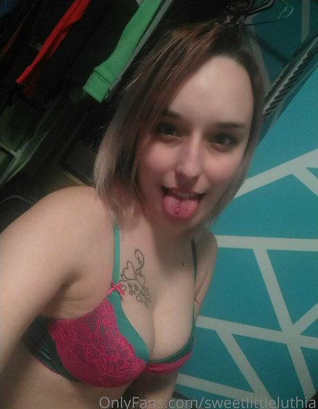 sweetlittleluthia sexy pornostar fotos