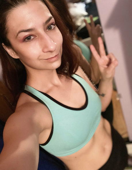 signaldropfree pornostar exklusive fotos