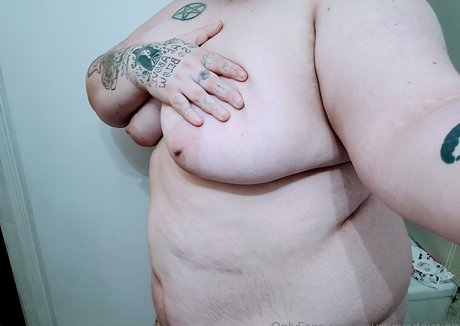 schwanger xxx onlyfans hübsche nackt bild