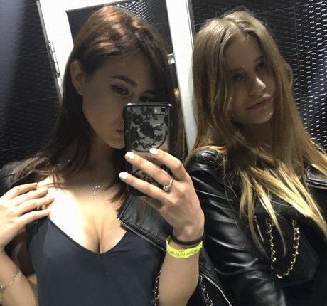 schwarze cosplay-onlyfans beste top bild