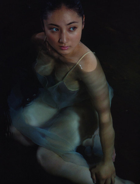 Saaya Irie erotische hd galerie