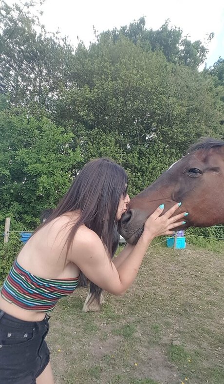 naughtyrebecca1 hd nackte archiv