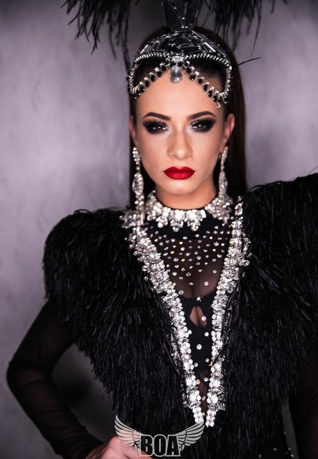 AndreeaNicoletaDinu model xxx bild