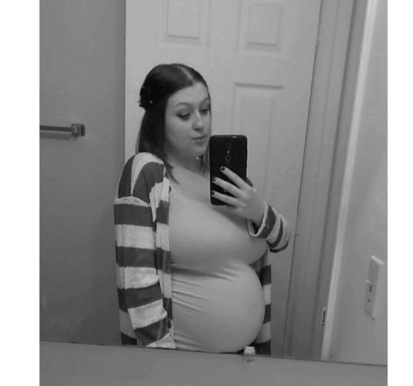 Destinee C freie erwachsene fotos