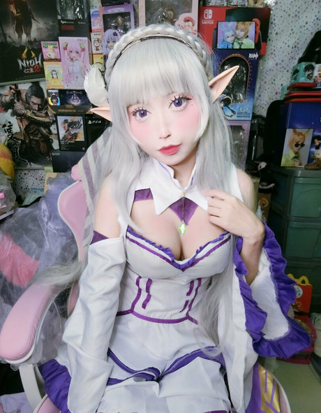 kojimatsukumi schauspielerin kunst fotos