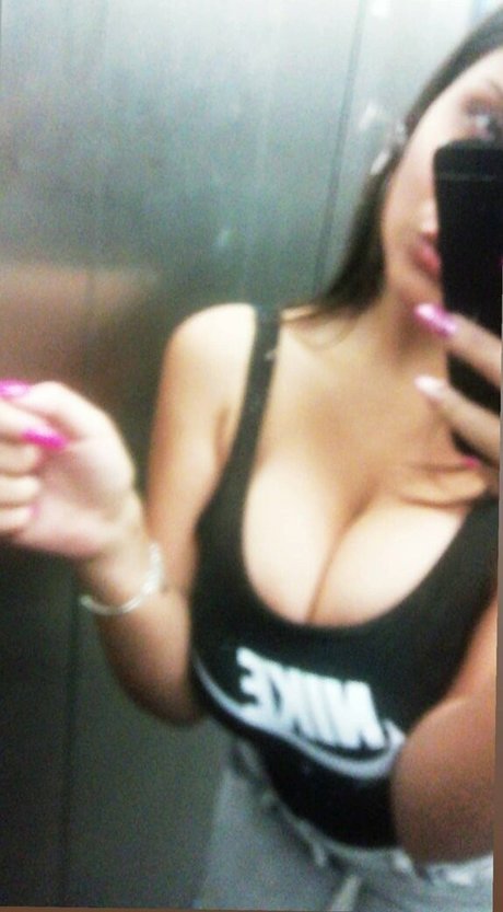 ebenholzlehrerin onlyfans kunst nacktheit bild