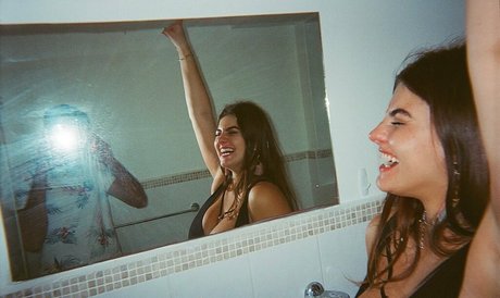 joi teen onlyfans nacktheit heiße archiv