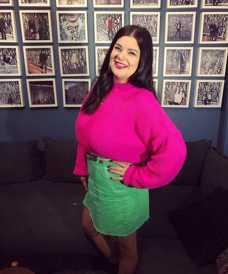 Terrisa Bukovinac heiße kunst bilder