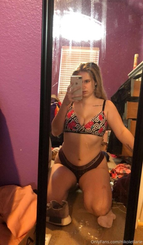 kurvige xxx onlyfans kostenlose sexy bild