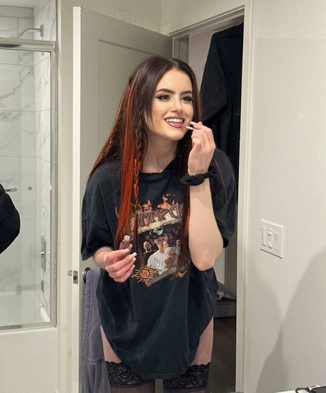 Kiiara sexy pornostar fotos