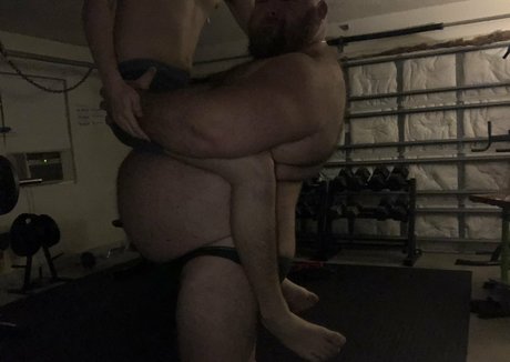 zierliche brünette nur fans xxx top archiv