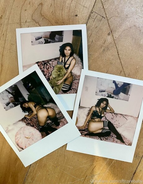 sftcorebaby model nackte galerie