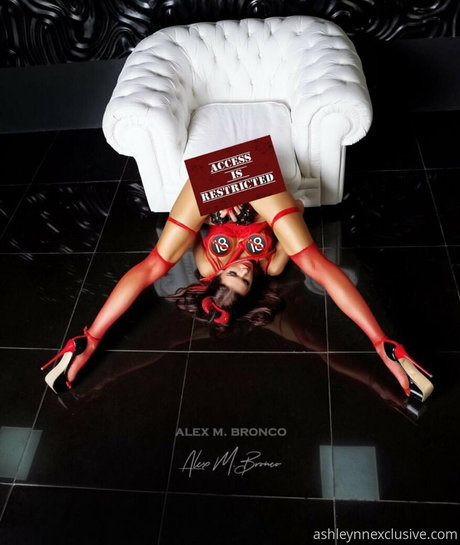 asiatische top-onlyfans porno kunst galerie