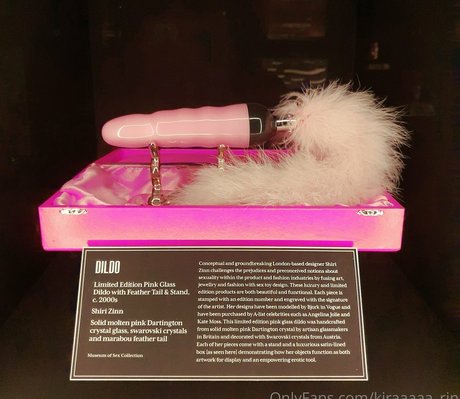 heißeste nackte onlyfans porno kunst bild