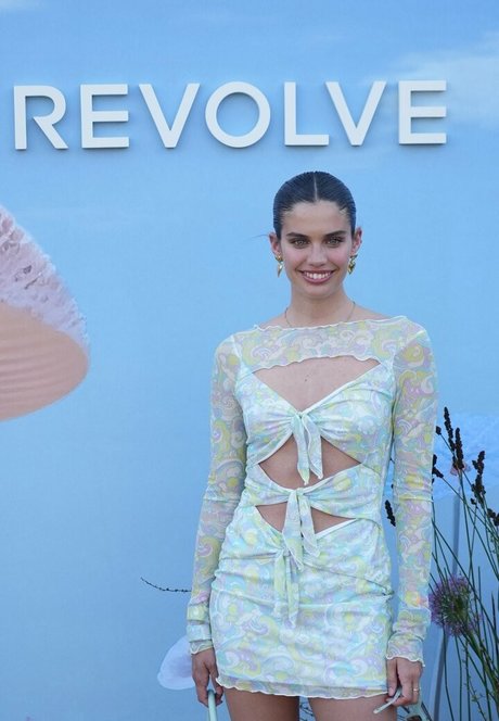 Sara Sampaio kostenlose pornographische bilder