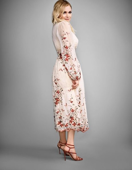 Eliza Taylor nette galerie