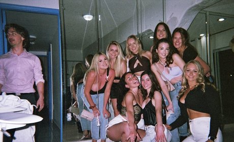 beliebte asiatische onlyfans kostenlose xxx bilder